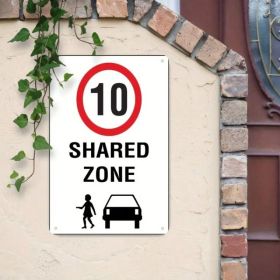 CIFbuy Vintage Speed Limit 10 Km/H Metal Wall Sign, 8x12in Retro Speed Bump Warning Iron Plaque, Plaque, Easy Hang No Tools Needed Km/H IkTok, Km (Option: defaulttitle)